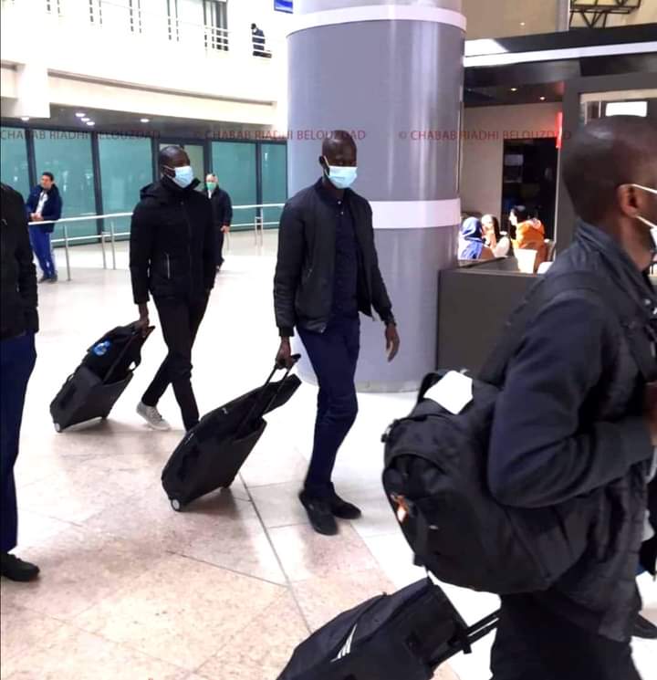 عااااجل.. وصول حكام مباراة الهلال وبلوزداد الى الجزائر قبل قليل