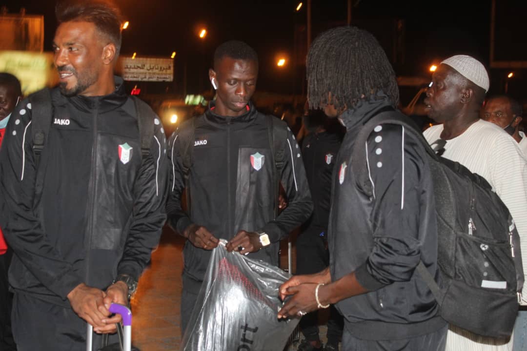 المنتخب الوطني الأول يطير إلى تونس برئاسة اللواء عامر 