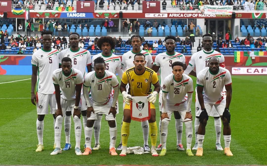 المنتخب الوطني يغادر الى الدوحة وكواسي ينضم للبعثة في قطر