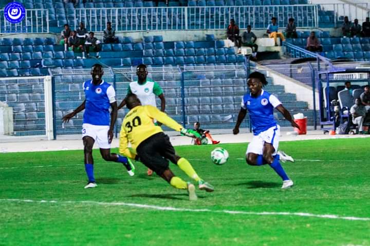 الهلال يمطر شباك توتي بخمسة أهداف ويتصدر الدوري مؤقتًا